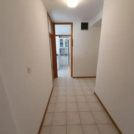 Fregata Duplex- Spacious & Bright With A Terrace -Near Beaches- Easy To Old Town (Adults Only) *